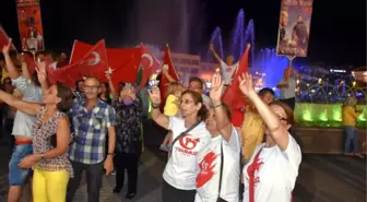 Marmaris'te Demokrasi Nöbeti Devam Ediyor