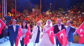 Nikah Masasından Demokrasi Meydanına