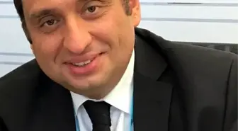 Eski Bürokratın İlk Kitabı Çıktı