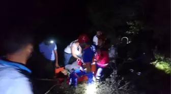 Kanyondaki Derede Balık Tutmak İsterken Düşüp Yaralandı