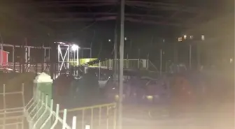 Lunaparkta Oyun Treni Devrildi: 1 Ölü, 3 Yaralı