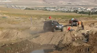 Off Road Tutkunları Niğde'de Buluştu