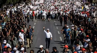 AK Parti'nin 'Adalet Yürüyüşü' Anketinden Çıkan Sonuç Dikkat Çekti: Gezi'yle Alakası Yok