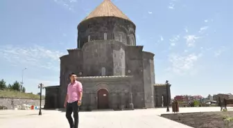 Karslı Turizmciler Kümbet Camii'nin Müze Olmasını İstiyor