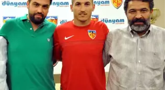 Kayserispor'a 3 Savunma Oyuncusu