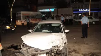 Tokat'ta Otomobil Minibüse Çarptı: 3 Yaralı