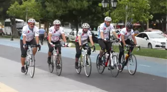 15 Temmuz Şehitleri İçin Konya'dan Çanakkale'ye 1600 Kilometre Pedal Çevirdiler