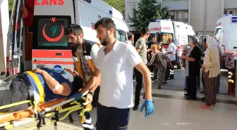 Mersin'de Traktör Devrildi: 1 Ölü, 3 Yaralı