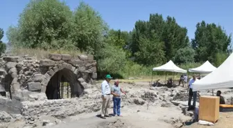 Selçuklu Döneminin İlk Saraylarından Kayseri Şeker'deki Keykubadiye Saray Kazısı 4. Yılında