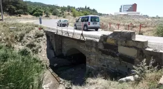 Keşan'da Yapımı Süren Hastane Yolundaki Köprü 'Tarihi Eser' Çıktı