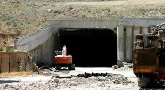 Tünel İnşaatında Kaza: 2 Yaralı