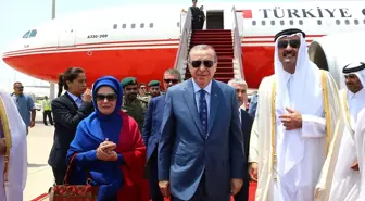 Cumhurbaşkanı Erdoğan, Katar'a Geldi! Emir Havalimanında Karşıladı