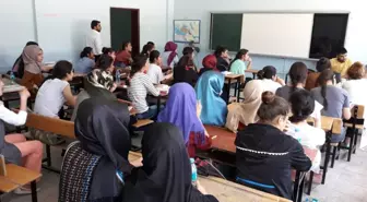 Silopi'de Gazetecilik ve Basın Konulu Seminer