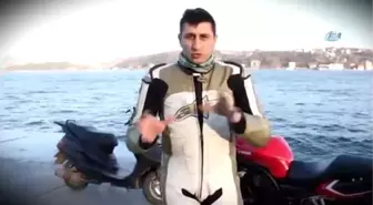 Altın Elbiseli Adam, Motosikletiyle Kaza Yaparak Hayatını Kaybetti