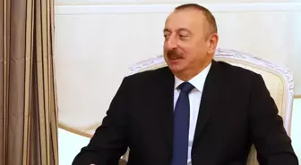 Azerbaycan'da Aliyev'den 255 Gazeteciye 'Hediye' Ev