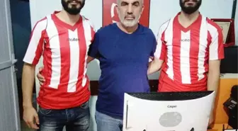 Futbolcu İkiz Kardeşler 1932 Malatyagücü'ne İmza Attı