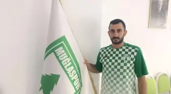 Muğlaspor Oğuzhan'ı Renklerine Bağladı