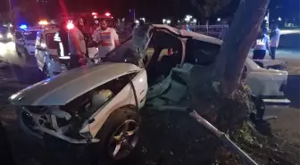 Kadıköy'de Feci Kaza: 1 Ölü, 1 Yaralı