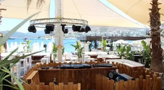 Şarkıcı Berksan'ın Ortağı Olduğu Beach Kulübe Silahlı Saldırı: 1 Ölü, 4 Yaralı