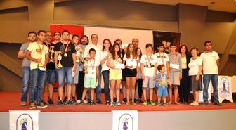 10. Ayvalık Satranç Turnuvası Şampiyonları Belli Oldu