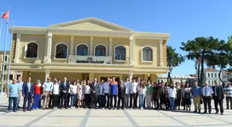 Edirne'de Lys'de İlk Bine Giren Öğrencilere Ödülleri Verildi