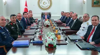 İşte YAŞ'ta Yapılan Atama ve Terfilerin Tam Listesi