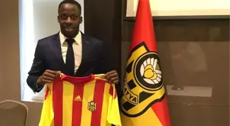 Yeni Malatyaspor'da Aly Cissokho İmzayı Attı