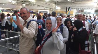 Atatürk Havalimanı'ndan İlk Hac Kafilesi Uğurlandı