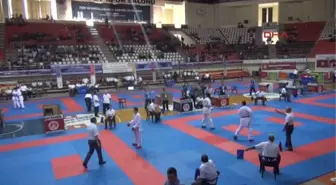 Karate Şampiyonası Gaziantep'te Başladı