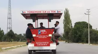 Müşterisiyle Tur Atan Kafe: Çevirgez