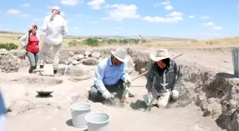 5 Bin Yıllık Yerleşim Alanında Kazıya Devam