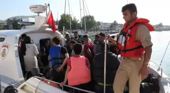 Ayvacık'ta 51 Kaçak Göçmen Yakalandı