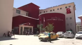 Hakkari'ye İlk Onkoloji Doktoru Atandı