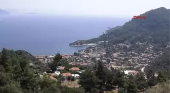 Pazarcı Esnafı Turistler Sayesinde İngilizce Öğrendi