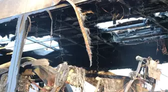 Sakarya'da Yolcu Otobüsü Alev Alev Yandı