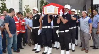 Trafik Kazasında Ölen Polis Toprağa Verildi