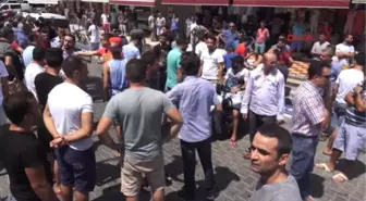 Muğla Esnaftan Marka Avukatlarını Protesto İçin Yol Kapatma Eylemi