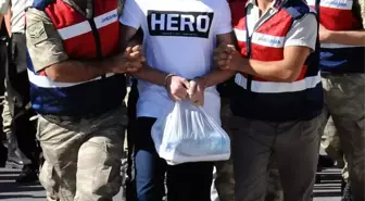 Hero' Tişörtüne Kamu Davası Açıldı