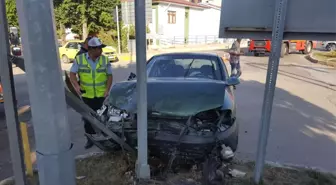 Kelkit'te Trafik Kazası: 3 Yaralı