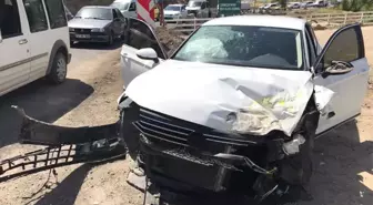 Bingöl'de Trafik Kazası: 4 Yaralı