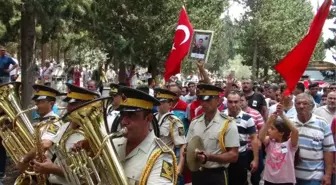 Şehit Astsubay Gedik'in Cenazesi Memleketine Uğurlandı (2)