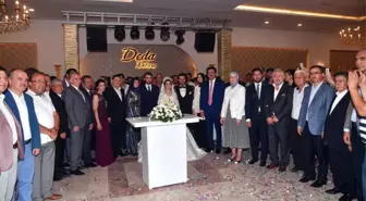 Bakan Zeybekci Nikah Şahidi Oldu