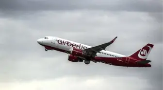 Alman Hükümeti Air Berlin'e, 150 Milyon Euro Kredi Verdi