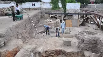 İznik'te İki Tarihi Çini Fırını Bulundu