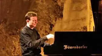 Piyanonun Dev İsmi Rus Ilya Itin Gümüşlük'e Geliyor