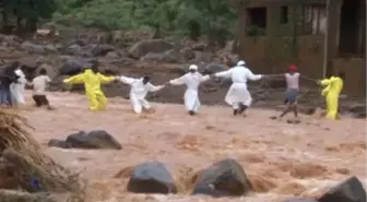 Sierra Leone'de Heyelan Sonrası En Az 600 Kişi Hala Kayıp