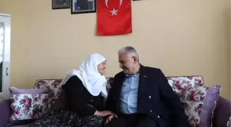 Başbakan Yıldırım'dan Şehit Ailesine Taziye Ziyareti