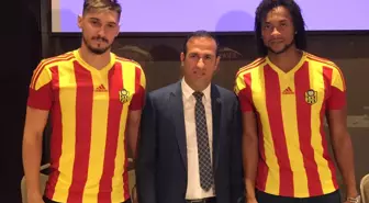 Evkur Yeni Malatyaspor'da Çifte İmza