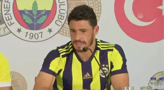 Fenerbahçe, Yeni Transferlerini Tanıttı (3)