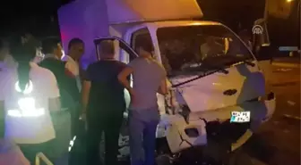 Sakarya'da Trafik Kazası: 4 Yaralı